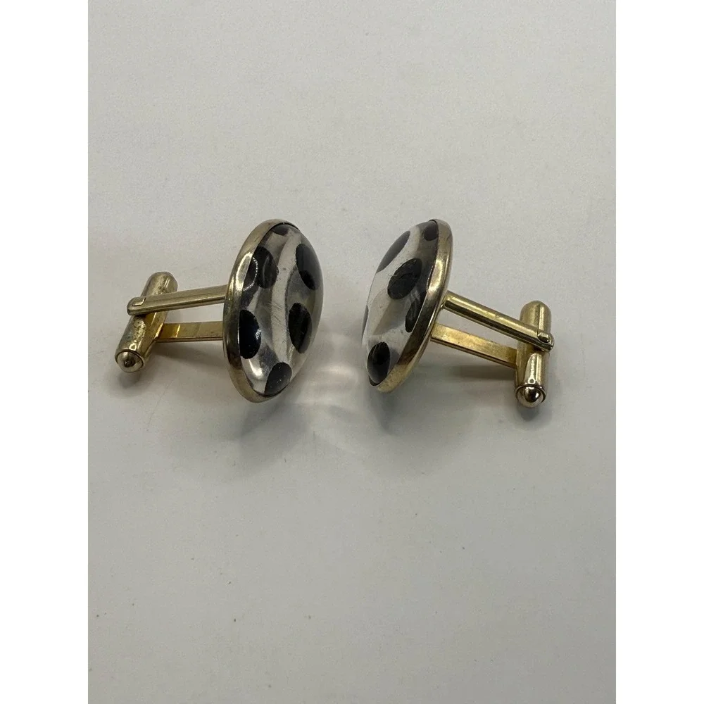 The Unbranded Brand vintage gold
